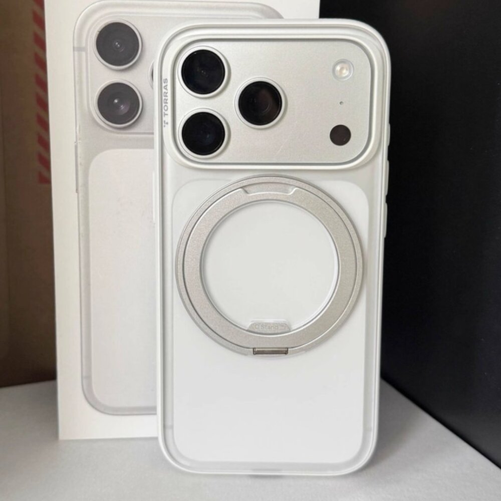 Cream iPhone16 Case